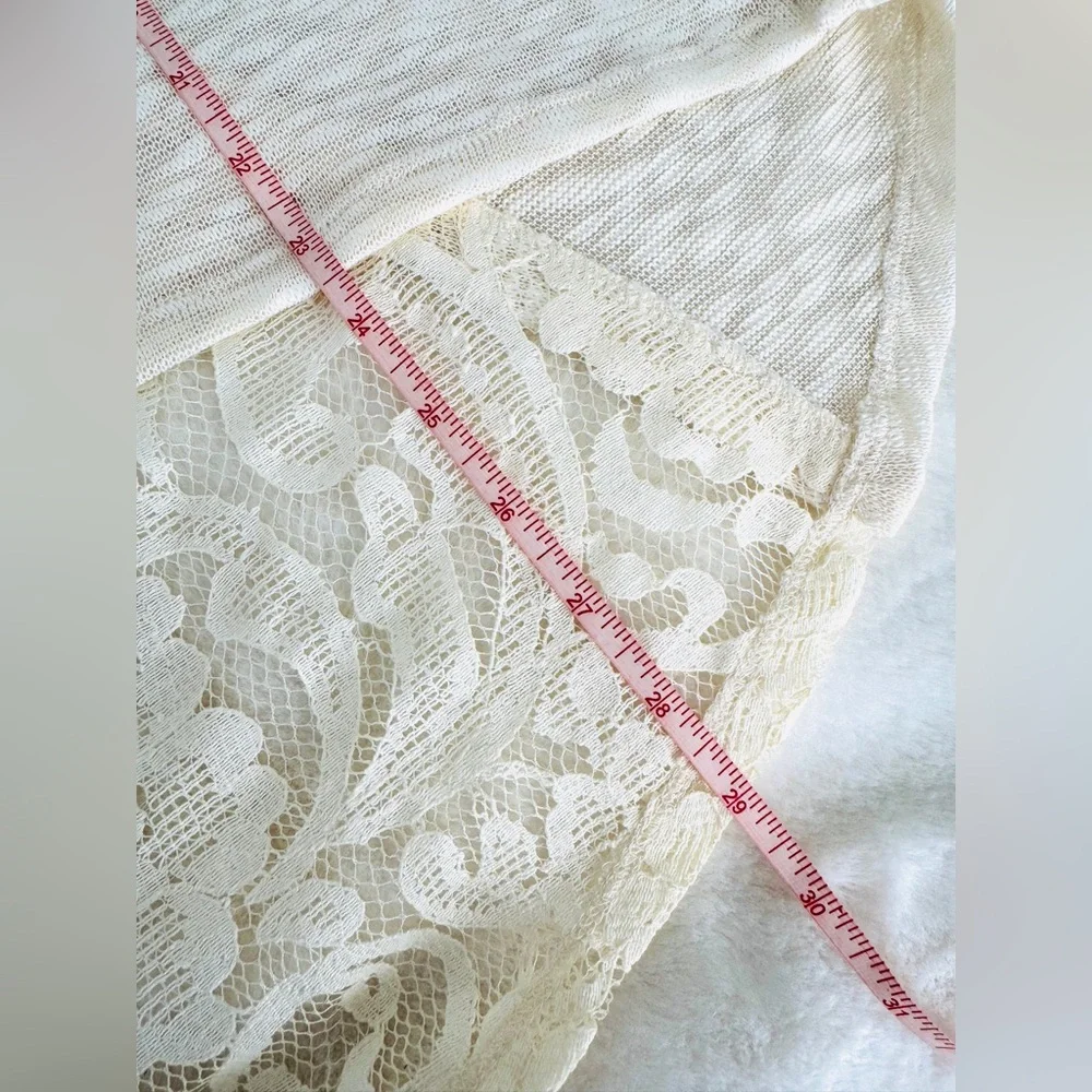 Cream Lace Back Women's Top, Size XL - NWT - Picture 6 of 9